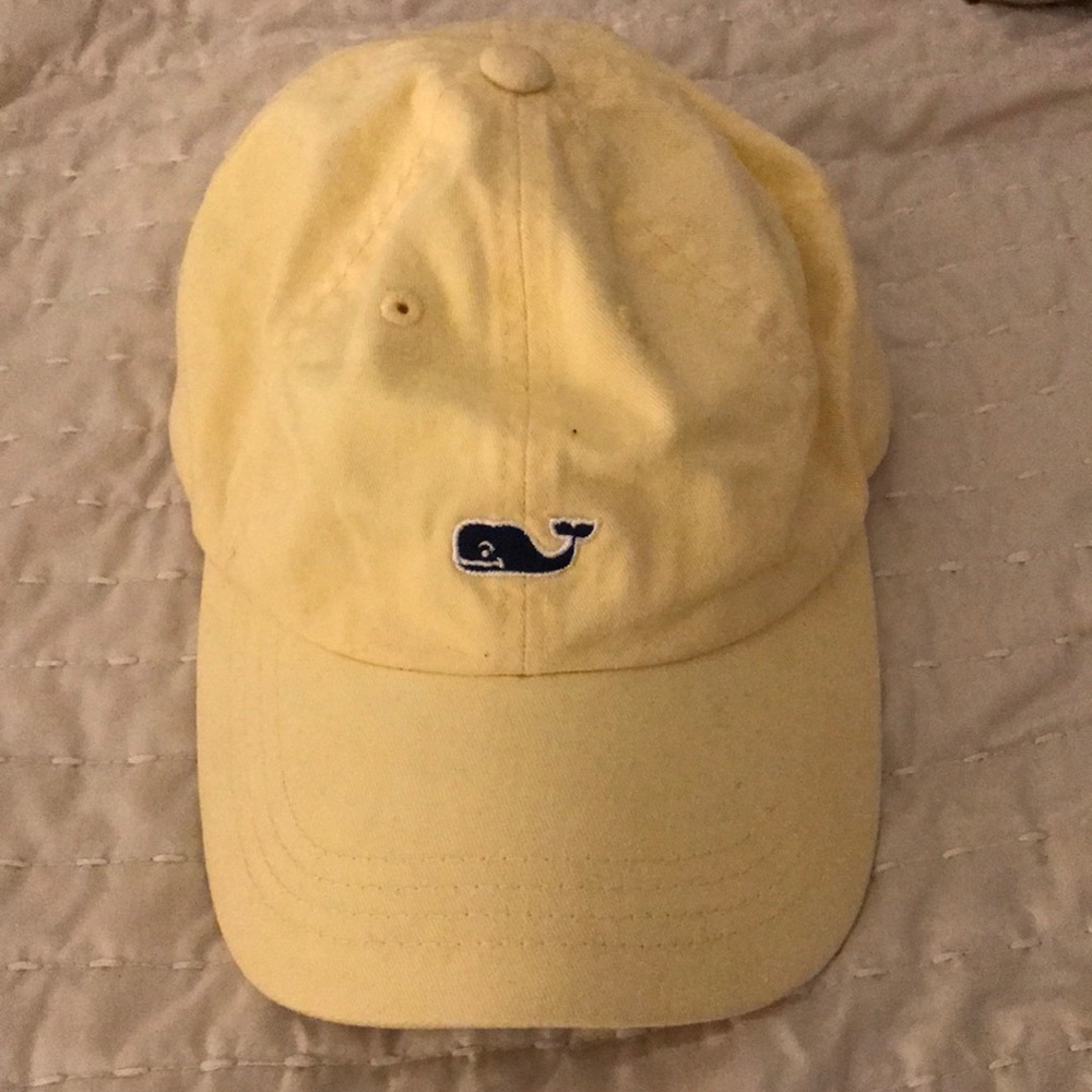Vineyard vines yellow hat